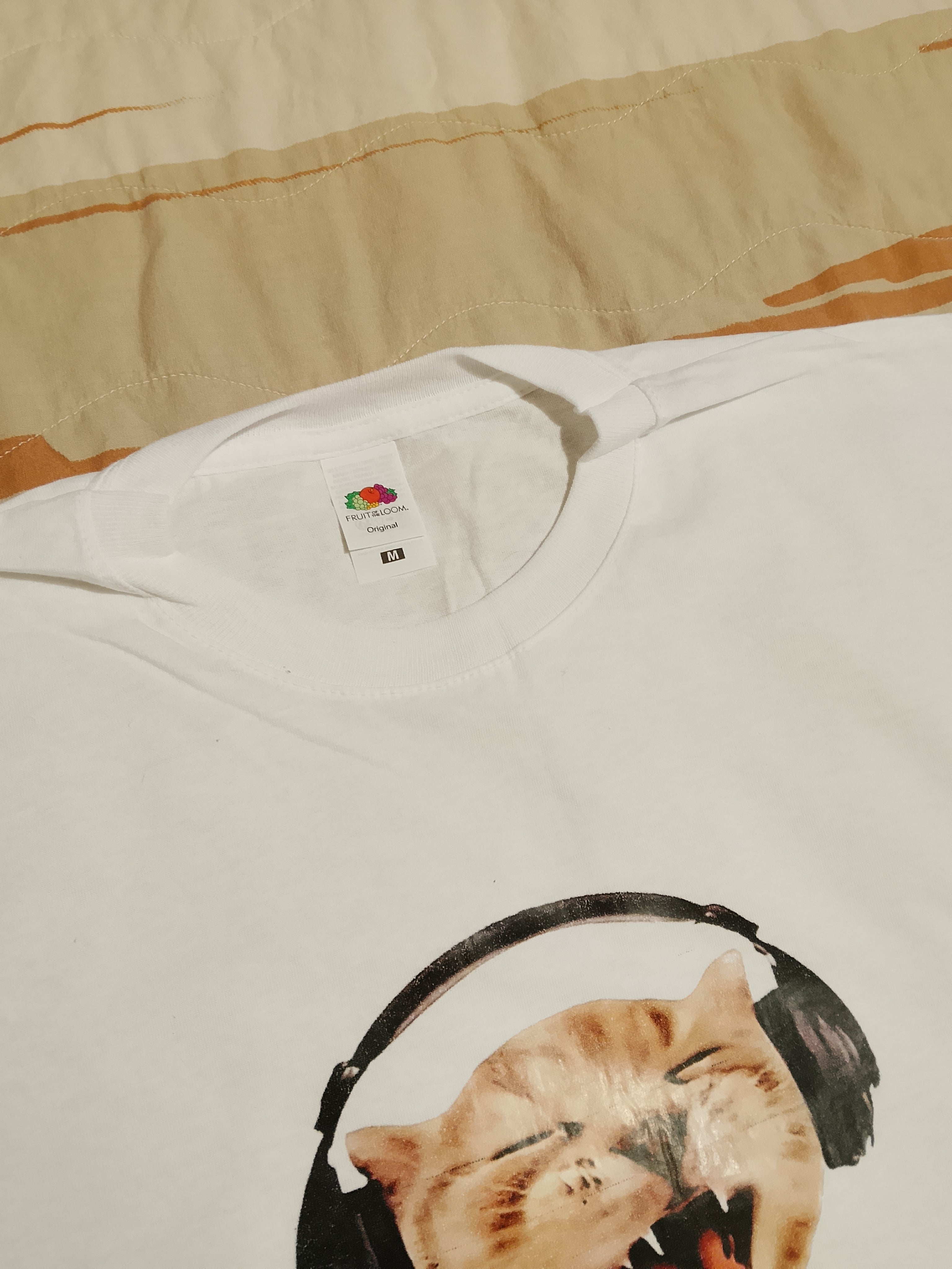 Tshirt fruit of the loom Radiocat