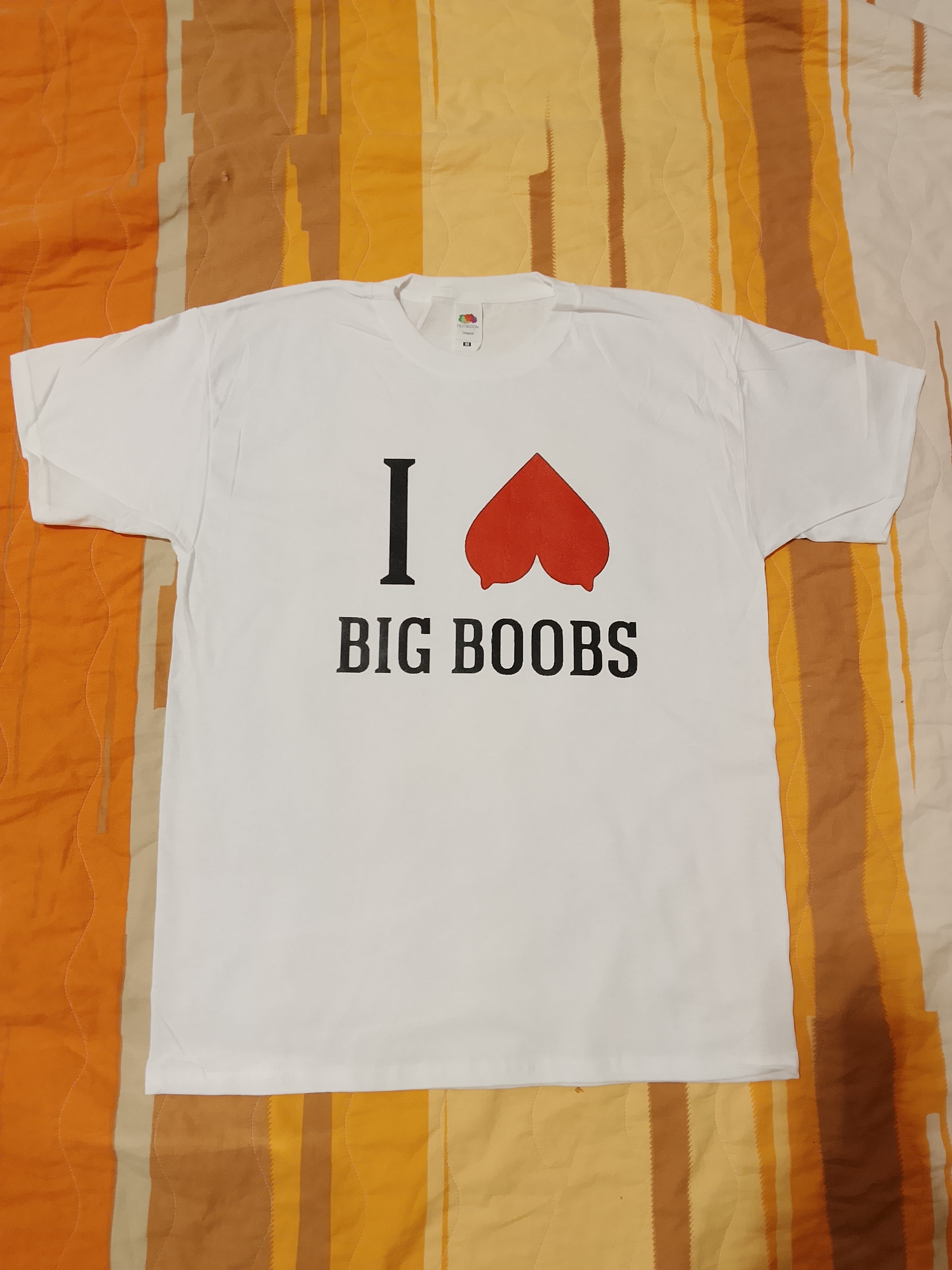 Tshirt fruit of the loom I love big Boobs