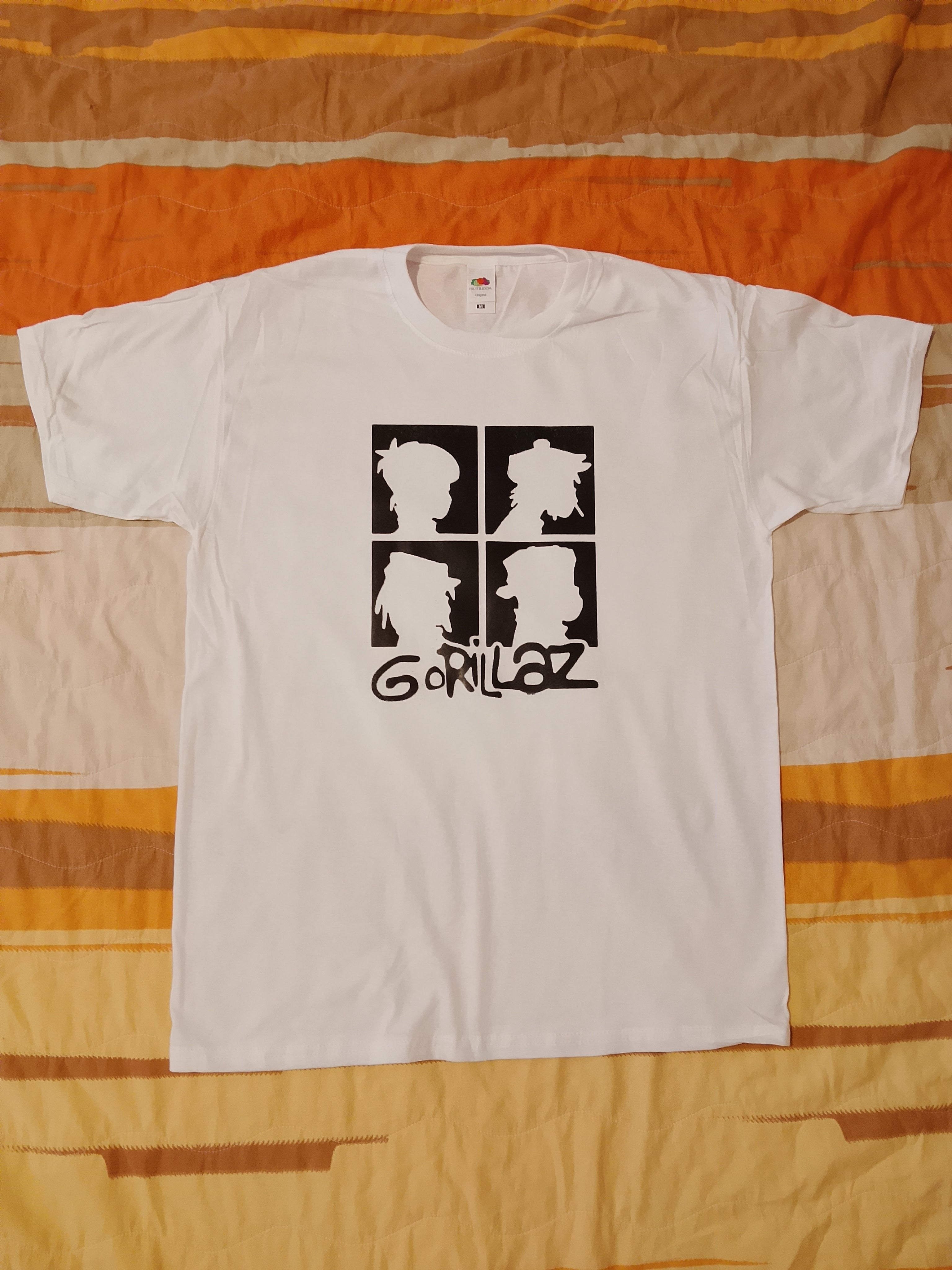 Tshirt fruit of the loom con stampa Gorillaz